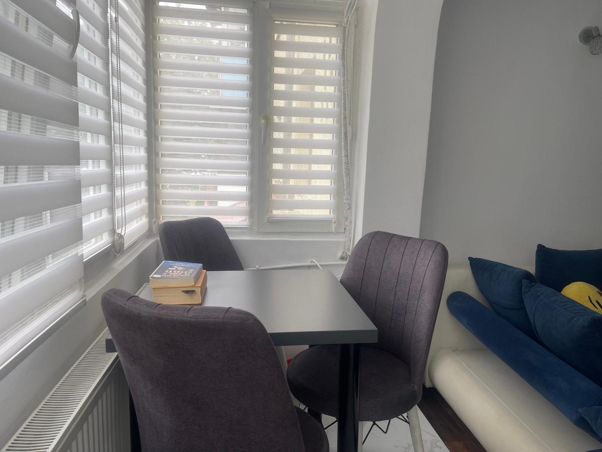 Carlitos Apt Ramnicu Valcea Bagian luar foto